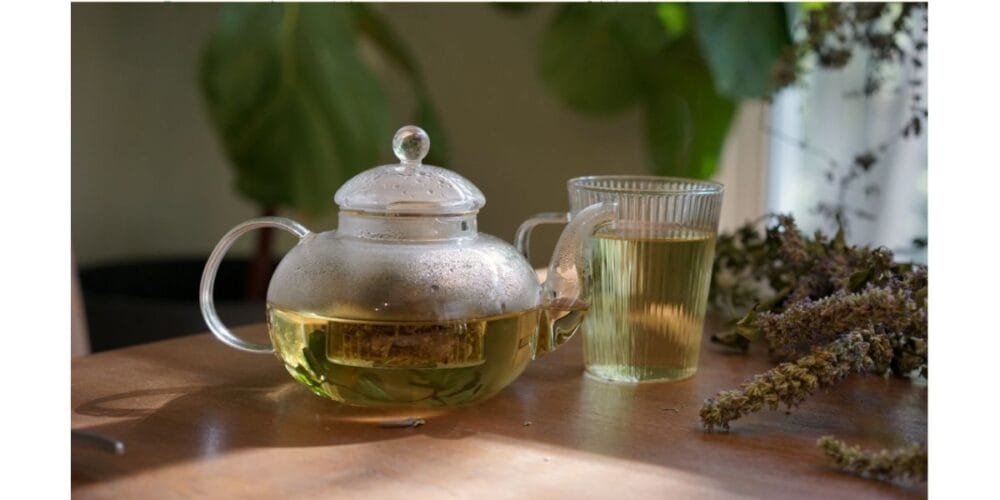 The Best Homemade Herb Teas for Sleep